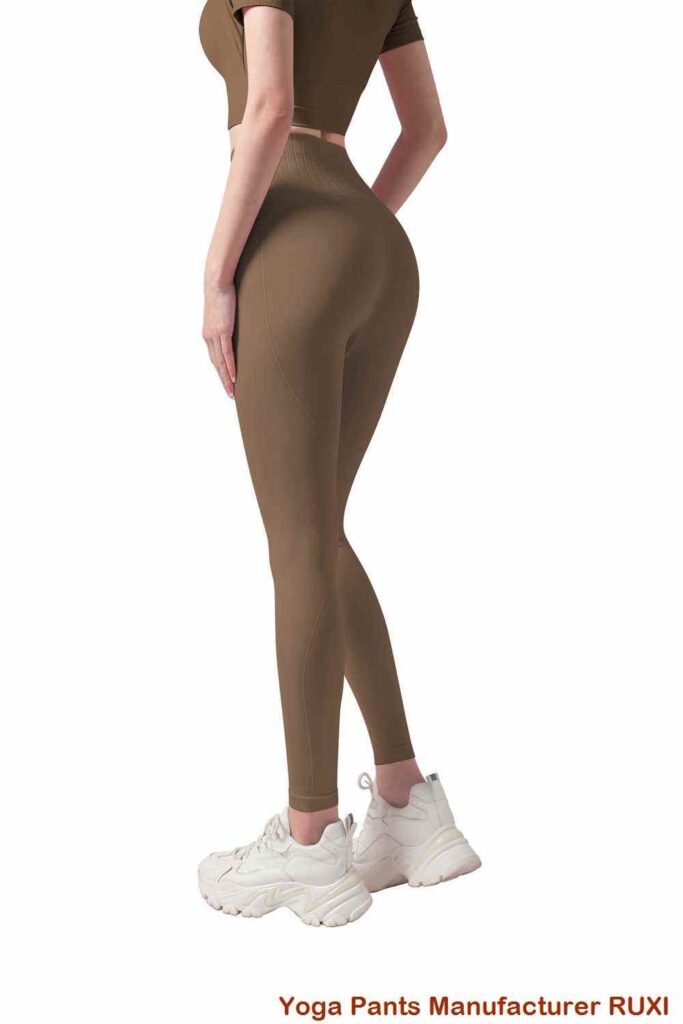 michezo bra na leggings kuweka